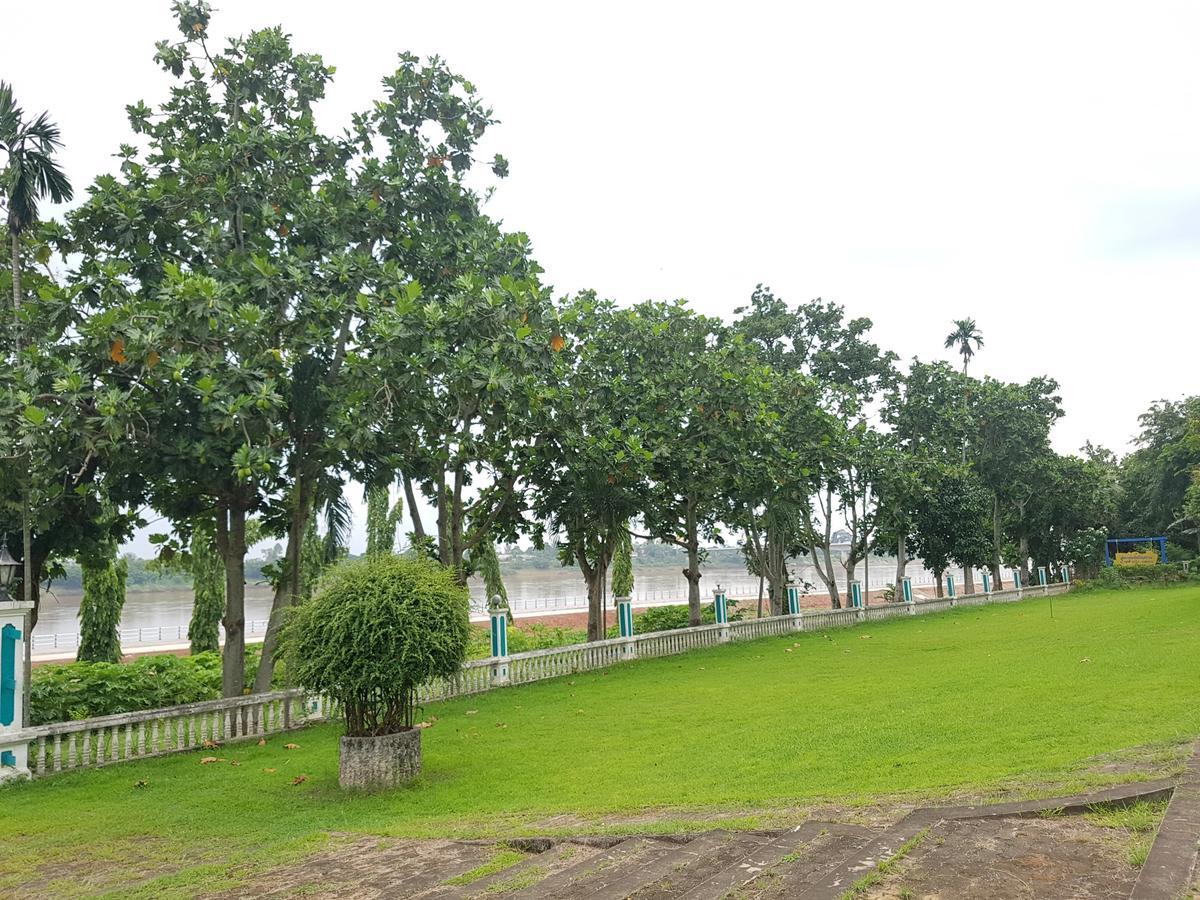 Royal Mekong Riverside Hotel Nong Khai Exterior foto